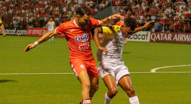 Real Estelí y CAI Independiente chocaron por la Copa Centroamericana.
