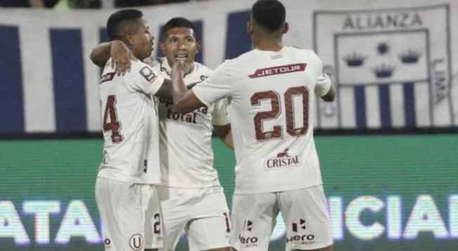 Edison Flores anota el 1-0 de Universitario y silencia Matute.