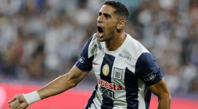 Pablo Sabbag posó con la camiseta de Alianza Lima y lanzó un singular mensaje sobre su futuro