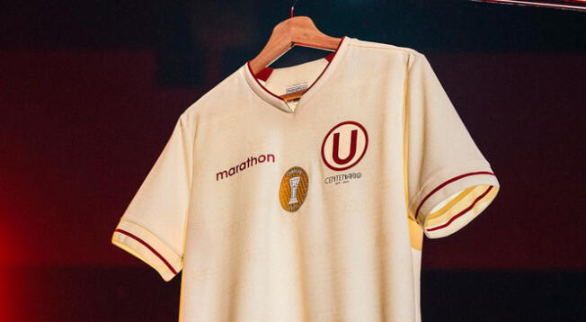 Universitario ya tiene nueva camiseta para el año de su centenario. Universitario ya tiene nueva camiseta para el año de su centenario.