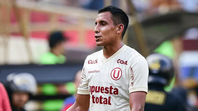 Valera ganó la Liga 1 2023 con 15 goles en su cuenta goleadora. Foto: Universitario