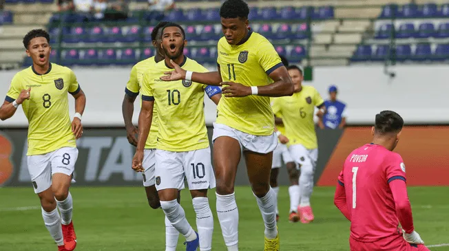 Bolivia y Ecuador se enfrentaron en el Estadio Nacional Brígido Iriarte. Foto: composición LR/Fabrizio Oviedo