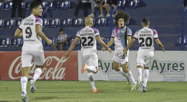 Libertad sumó su segunda victoria en el Torneo Apertura 2024.