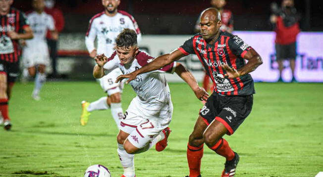 Alajuelense ante Deportivo Saprissa por la Liga Promerica