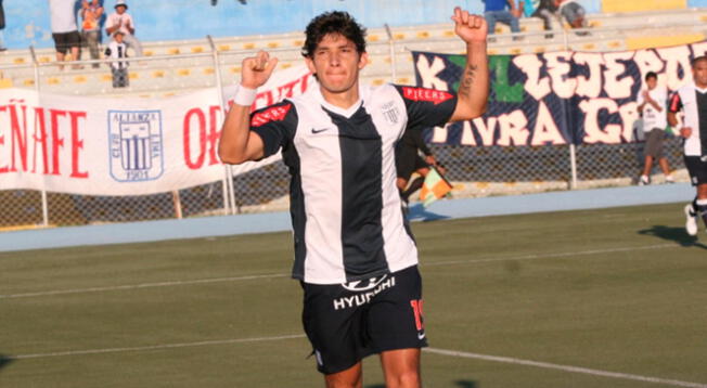 Roberto Ovelar regresaría al fútbol peruano