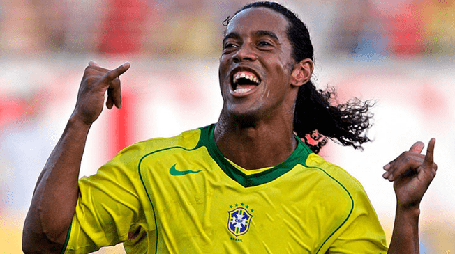 Ronaldinho jugó cinco temporadas en el FC Barcelona. Foto: Conmebol