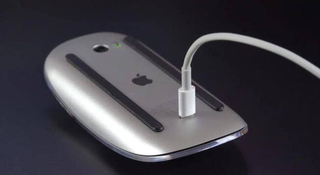 Conoce el motivo por el que el Mouse Magic de Apple se carga al revés.