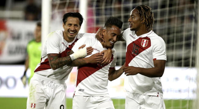 Gianluca Lapadula, André Carrillo y Christian Cueva