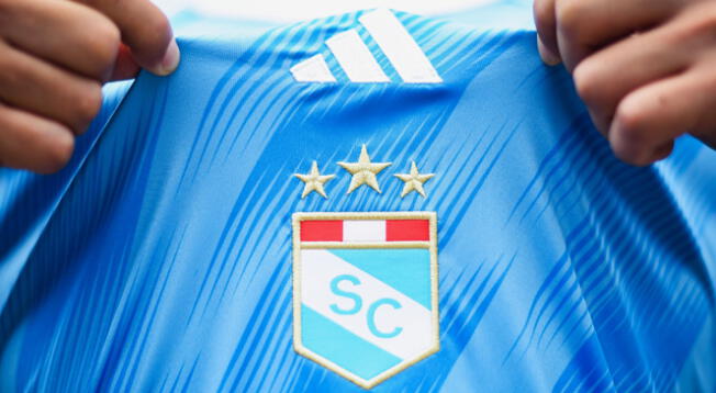 Ex Sporting Cristal fue presentado como nuevo fichaje de club de Honduras