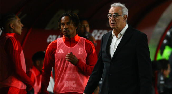 Jorge Fossati lleva tres triunfos con la selección peruana en cuatro amistosos.