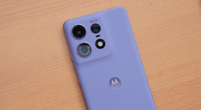 Conoce las características y precio del nuevo Motorola Moto Edge 50 PRO, el gama alta de Motorola con IA.