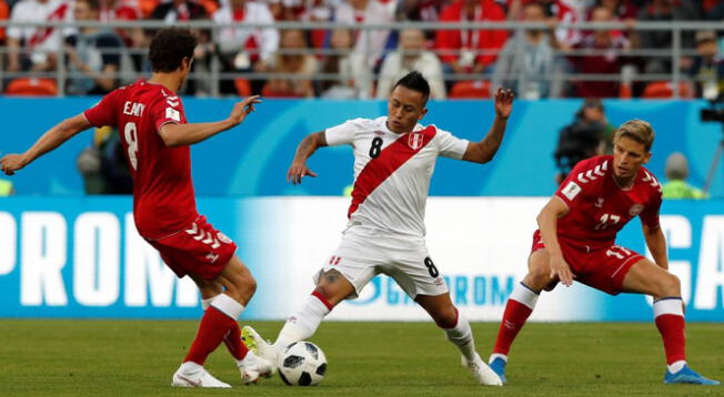 Christian Cueva jugó los tres partidos del Mundial de Rusia