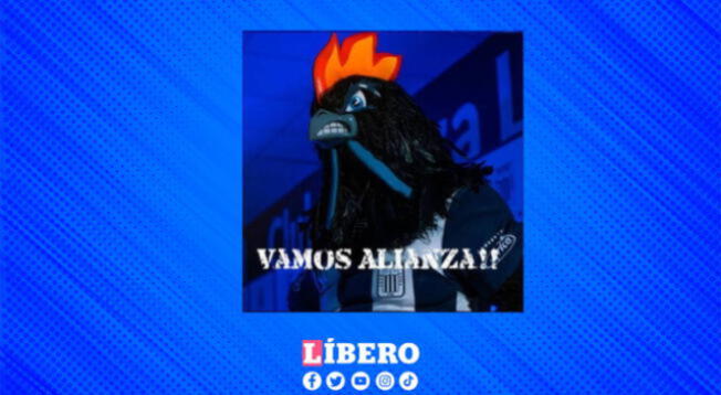 Los hinchas recurrieron al Gallo Negro, la mascota de Alianza, para celebrar con orgullo el triunfo.