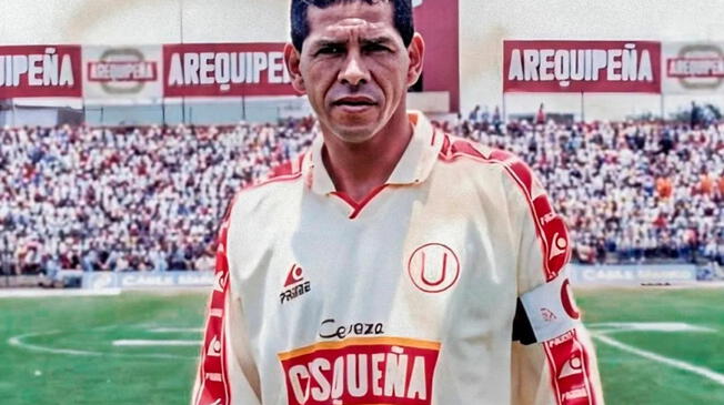 José 'Puma' Carranza, un ídolo para todos los hinchas de Universitario. Para muchos, la mejor demostración de la "garra crema". José 'Puma' Carranza, un ídolo para todos los hinchas de Universitario. Para muchos, la mejor demostración de la "garra crema".