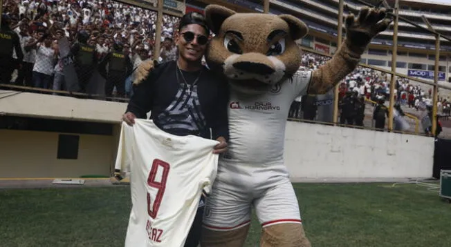 Raúl Ruidíaz, campeón con Universitario en el 2009 y 2013