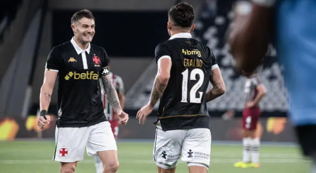 Pabo Vegetti celebre su gol con Vasco da Gama ante Fluminense.