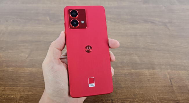 El teléfono Motorola G84 5G tiene gran autonomía y precio accesible.