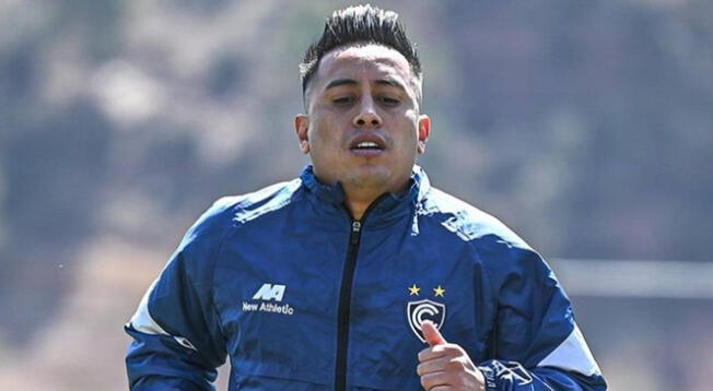 Christian Cueva y el regalo que le hizo a jugador de Cienciano