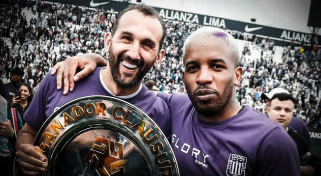 Pese a ser campeones, la relación de Hernán Barcos y Jefferson Farfán se rompió.