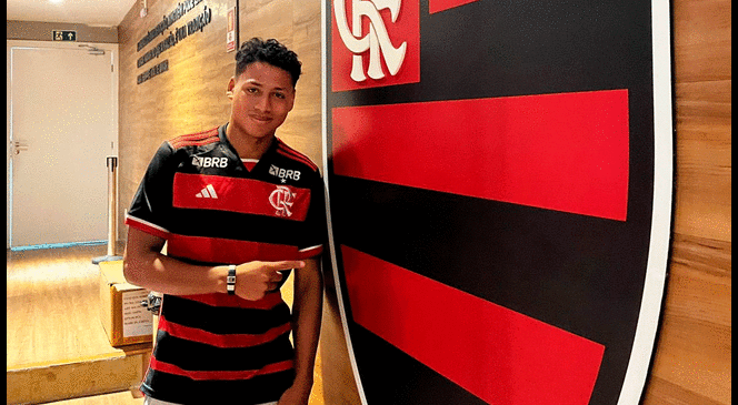 Adriano Neciosup llegó cedido a Flamengo el 27 de marzo del 2023