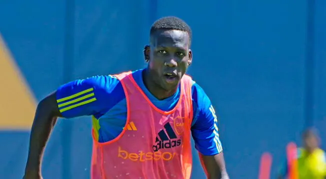 Luis Advíncula regresó a los entrenamientos con Boca Juniors