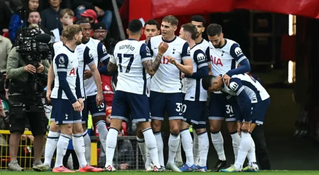 Tottenham no perdonó en Old Trafford y goleó 3-0 al Manchester United