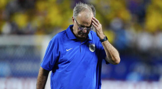 Marcelo Bielsa ha sido denunciado en Uruguay