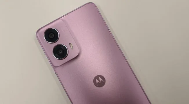 El Motorola que cuesta súper barato y tiene componentes premium.