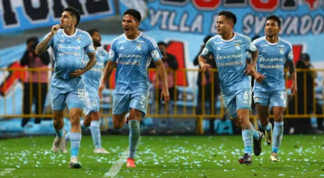 Sporting Cristal derrotó a Universitario en el Nacional.