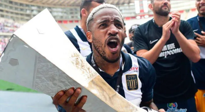 Jefferson Farfán fue bicampeón con Alianza Lima