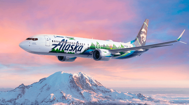 Alaska Airlines enfrenta problemas técnico en su web y app, afectando la reserva de vuelos y el check-in, generando frustración entre los pasajeros.