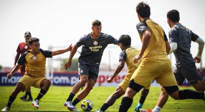 Universitario afrontó un emocionante partido amistoso ante la reserva en Campo Mar