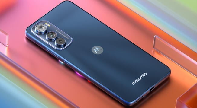 Descubre cuáles son los precios, colores y ficha técnica del Motorola más potente.