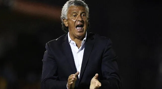 El técnico de Alianza Lima sorprendió con su actitud.