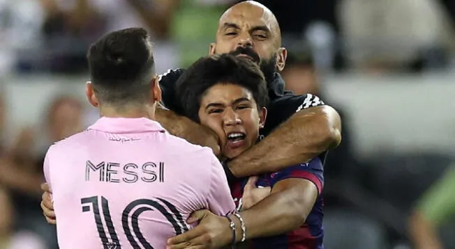 Yassine Cheuko es el guardaespaldas de Lionel Messi.