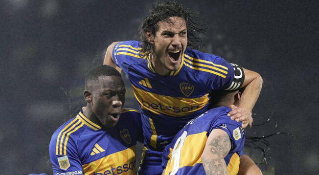 Luis Advíncula y Edinson Cavani celebrando el triunfo de Boca Juniors Luis Advíncula y Edinson Cavani celebrando el triunfo de Boca Juniors