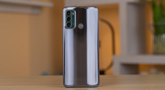 Mira tus series favoritas y películas con este espectacular Motorola. Mira tus series favoritas y películas con este espectacular Motorola.