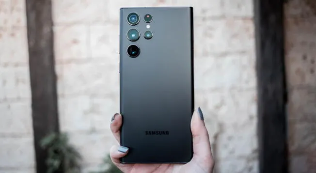 El Galaxy S22 Ultra 5g es uno de los teléfonos más potentes de Samsung y pese a ser del 2022, sigue vigente. El Galaxy S22 Ultra 5g es uno de los teléfonos más potentes de Samsung y pese a ser del 2022, sigue vigente.