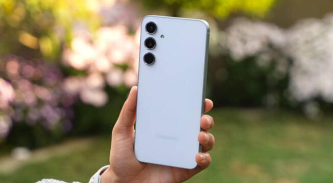 Conoce la ficha técnica y precio del Galaxy A55, el gama media de 2024 que supera en todo al Galaxy A56 5G de Samsung. Conoce la ficha técnica y precio del Galaxy A55, el gama media de 2024 que supera en todo al Galaxy A56 5G de Samsung.