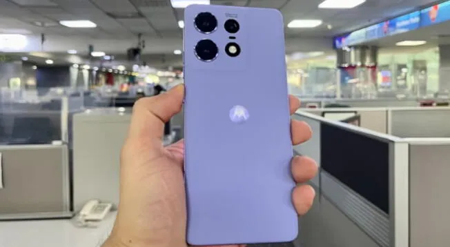 Este Motorola es uno de los celulares más potentes que ha lanzado la marca estadounidense. Este Motorola es uno de los celulares más potentes que ha lanzado la marca estadounidense.