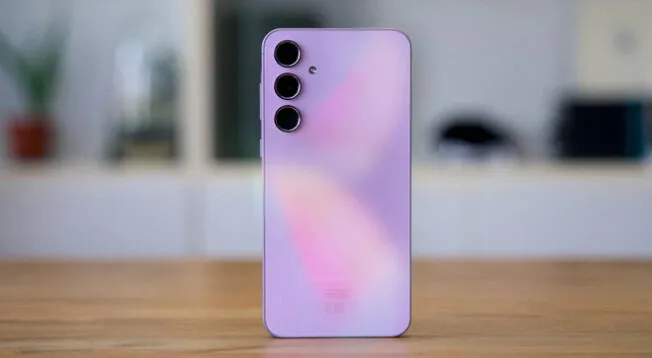 Este Galaxy A55 de Samsung es uno de los mejores gama media de la historia y su precio se ha reducido demasiado. Este Galaxy A55 de Samsung es uno de los mejores gama media de la historia y su precio se ha reducido demasiado.
