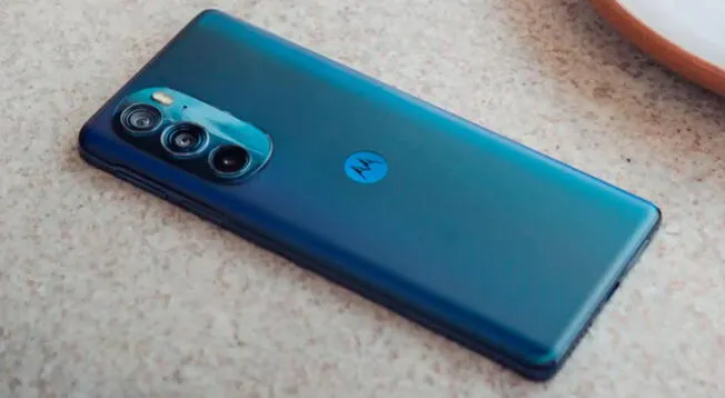 El Motorola Edge 30 Pro es uno de los gama alta más potentes y pese a los años sigue siendo el mejor teléfono de Motorola. El Motorola Edge 30 Pro es uno de los gama alta más potentes y pese a los años sigue siendo el mejor teléfono de Motorola.