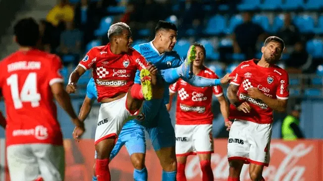 Cienciano se enfrenta a Deportes Iquique en un partido de vida o muerte por la Copa Sudamericana. Cienciano se enfrenta a Deportes Iquique en un partido de vida o muerte por la Copa Sudamericana.