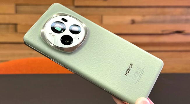El Honor Magic6 Pro 5G tiene uno de los mejores smartphones para tomar fotografías y su precio es más bajo que el iPhone 16 Pro Max. El Honor Magic6 Pro 5G tiene uno de los mejores smartphones para tomar fotografías y su precio es más bajo que el iPhone 16 Pro Max.