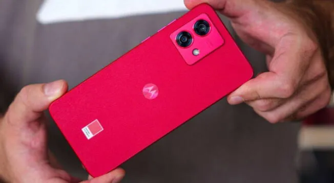 El Motorola G84 5G es de gama media y su precio es reducido. Sin embargo, su potencia es superior y la mejor compra en 2025. El Motorola G84 5G es de gama media y su precio es reducido. Sin embargo, su potencia es superior y la mejor compra en 2025.