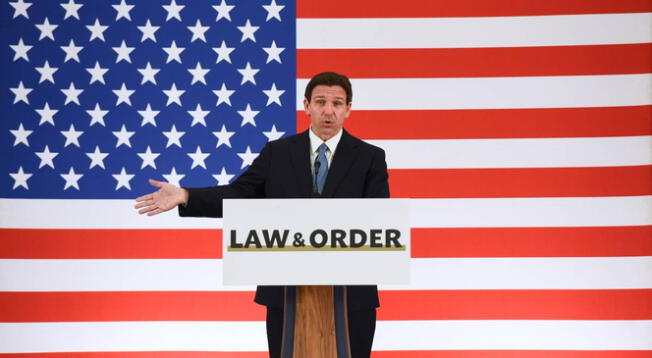 Ron DeSantis, en el Museo y Salón de la Fama de la Policía Estadounidense, en Titusville. Ron DeSantis, en el Museo y Salón de la Fama de la Policía Estadounidense, en Titusville.