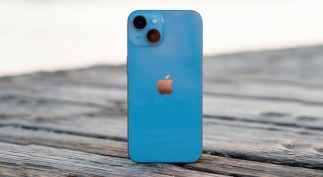 El iPhone 14 es uno de los mejores teléfonos diseñados por Apple y su precio ha bajado demasiado.