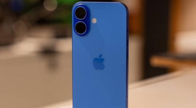 Este celular de Apple ha comprobado ser uno de los más poderosos, pese a su pequeño tamaño. Este celular de Apple ha comprobado ser uno de los más poderosos, pese a su pequeño tamaño.