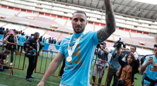 Emanuel Herrera sorprende con reacción en redes sociales sobre Sporting Cristal. Emanuel Herrera sorprende con reacción en redes sociales sobre Sporting Cristal.