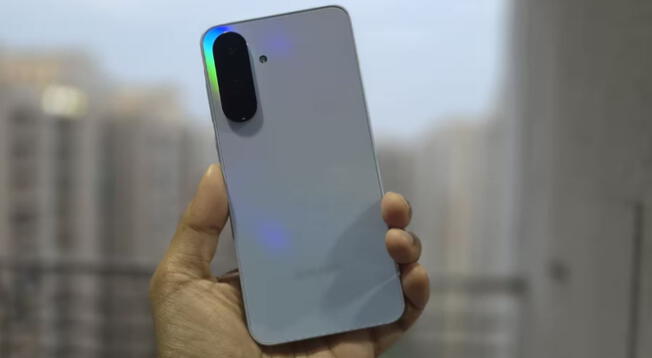Este celular poco le envidia a su hermano mayor, el Galaxy A36. Este celular poco le envidia a su hermano mayor, el Galaxy A36.